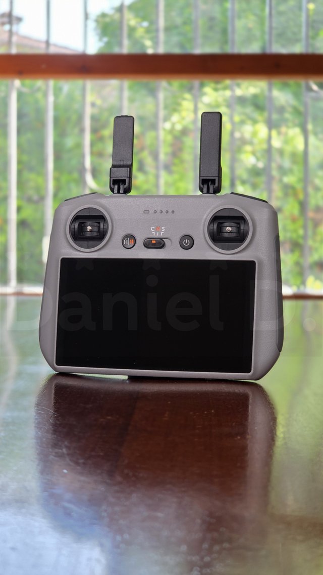 SIN USO Dron DJI Flip Fly More Combo + Acces