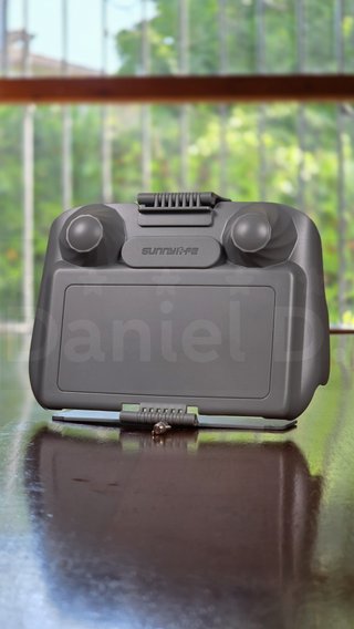 SIN USO Dron DJI Flip Fly More Combo + Acces