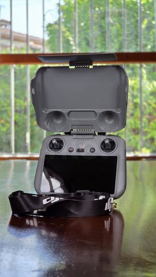 SIN USO Dron DJI Flip Fly More Combo + Acces