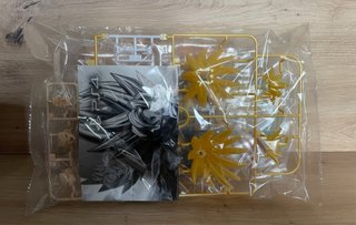 Maqueta Goku Super Saiyan 3