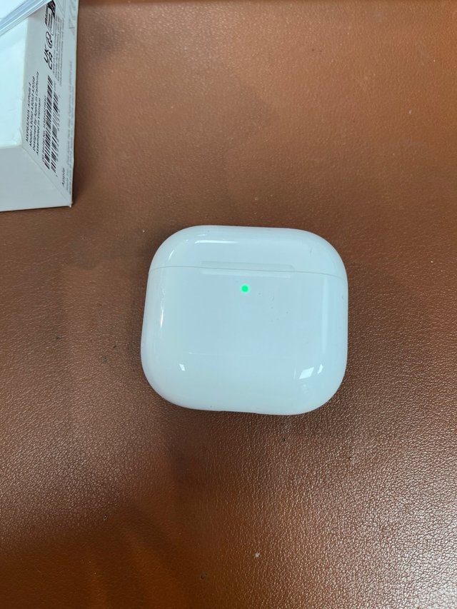Apple AirPods 4 Auriculares Inalámbricos #02T650