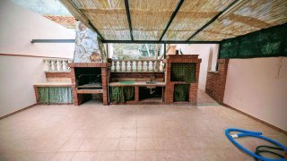 Espectacular casa con piscina, a 15" de Barcelona