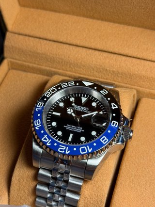 Seiko Mod GMT Batman 40mm Plata Azul