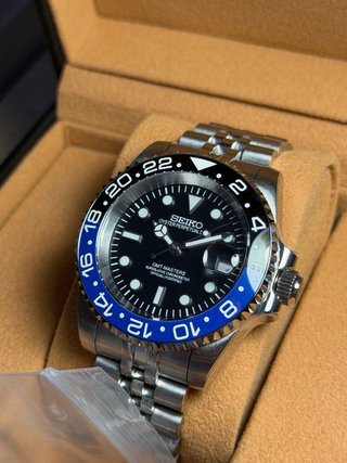 Seiko Mod GMT Batman 40mm Plata Azul