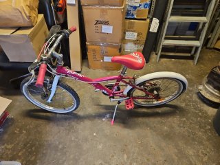 Bicicleta infantil niña Btwin rosa