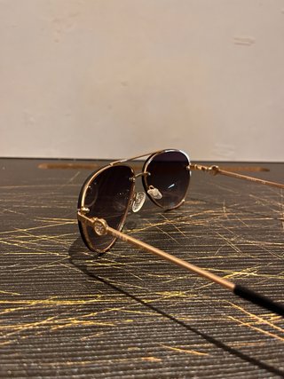 Lentes de sol Guess aviador dorados