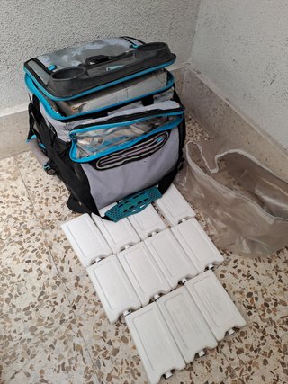 mochila NEVERA bols TITAN 99€ reparto bloque hielo