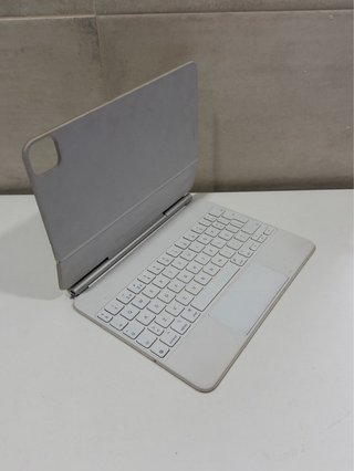 Apple Magic Keyboard