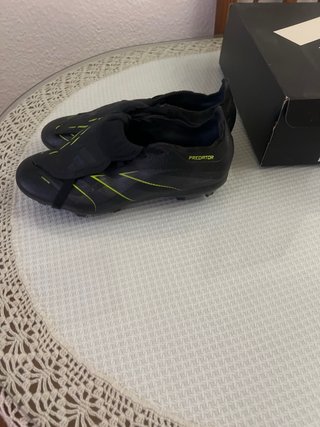 Botas Predator Talla 42.5