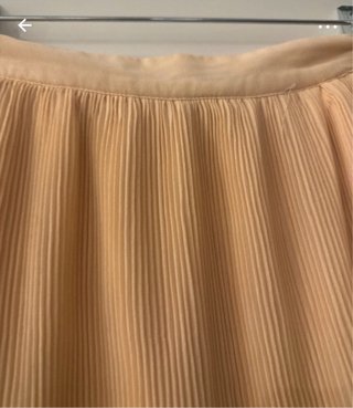 Falda midi plisada salmón