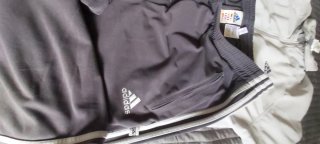 Chándal Adidas gris oscuro y Gris claro completo