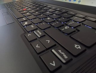 Lenovo Thinkpad E14 Intel Ultra5 1TB/32GB