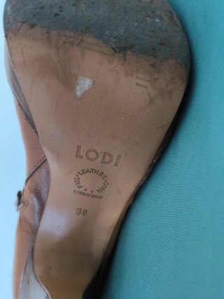Botas de piel tacón alto
