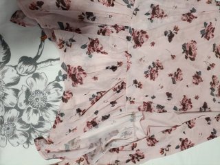 Vestido floral rosa