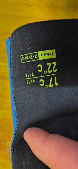Traje de neopreno OLAIAN azul y negro