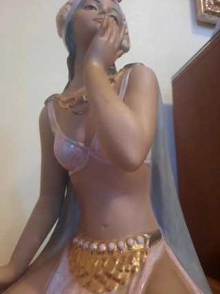 Figura Porcelana Vintage Oriental- NADAL original