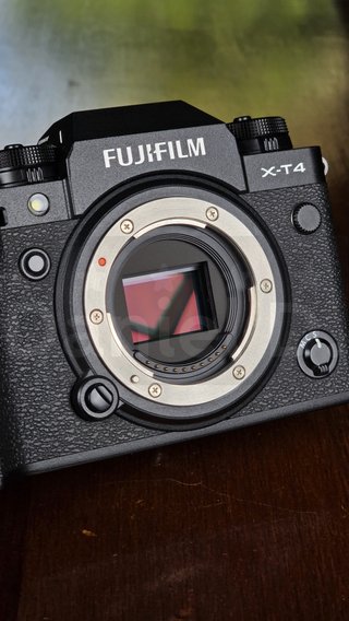 COMO NUEVA Cámara FUJIFILM X-T4
