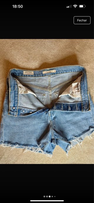 Calções Levi's Azuis Desfiados