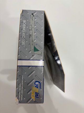 Avión militar Boeing KC-135 1:400 GeminiJets