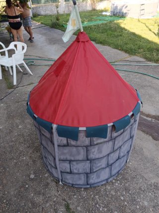 Castillo infantil carpa circo Ikea