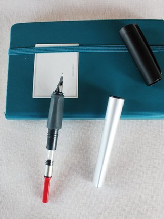 Penna Lamy Nexx Fino (F)