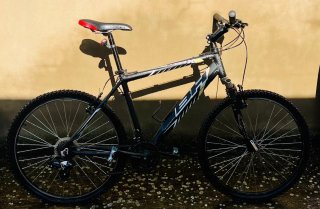 Bicicleta de montaña BH Over X ultimate generation