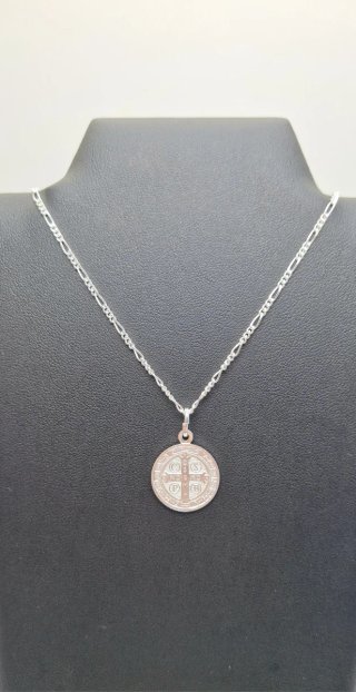 CADENA Y MEDALLA