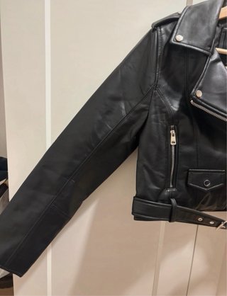 Cazadora Biker Pull&Bear Talla M
