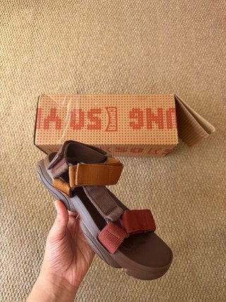 Sandalias Camper Marrón y Naranja