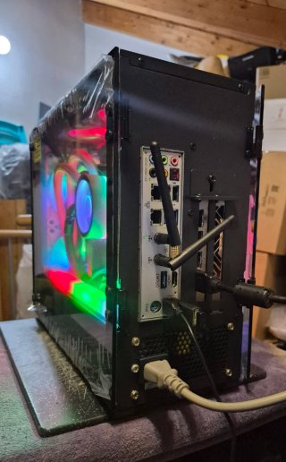 PC GAMEMAX ITX Nero RGB