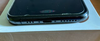 iPhone 11 Pro 64GB + 3 custodie in pelle