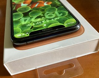 iPhone 11 Pro 64GB + 3 custodie in pelle