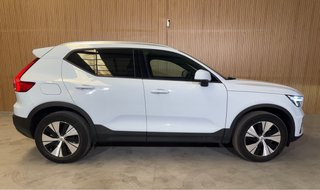 Volvo XC40 2025