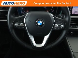 BMW Serie 3 318d Mild-Hybrid Touring