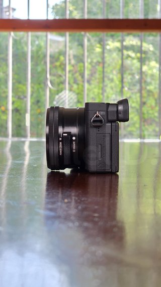 Cámara Sony A6400 + Obj 16-50mm COMO NUEVA