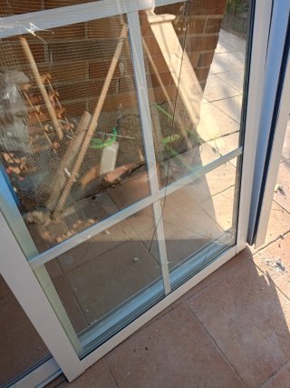 Puerta balconera