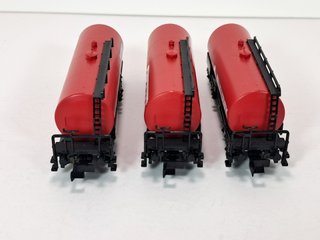Escala N - Set de 3 cisternas DB Minitrix 13422