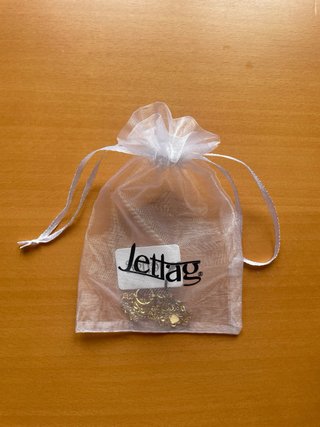 Colar Jettag Jewellery Dourado com Pendente