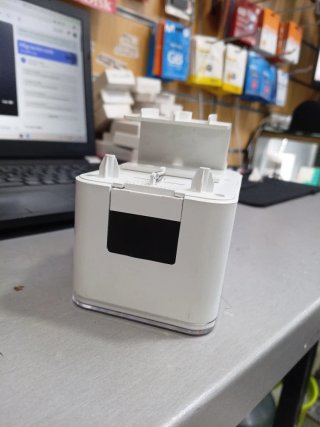 Alimentador automático WiFi para acuarios