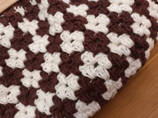Bolso de Crochet con Flores  Marco Madera