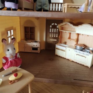 Casa Sylvanian Families con figuras