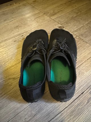 Zapatillas Saguaro barefoot negras