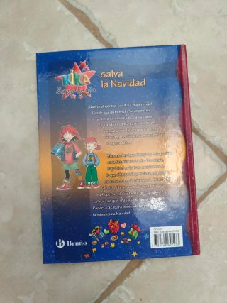 Kika Superbruja salva la Navidad