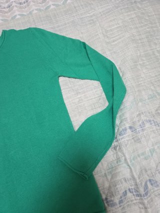 Jersey fino Zara verde esmeralda. T.M