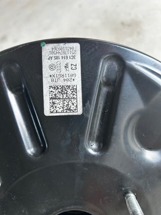 Servofreno VW Passat B7