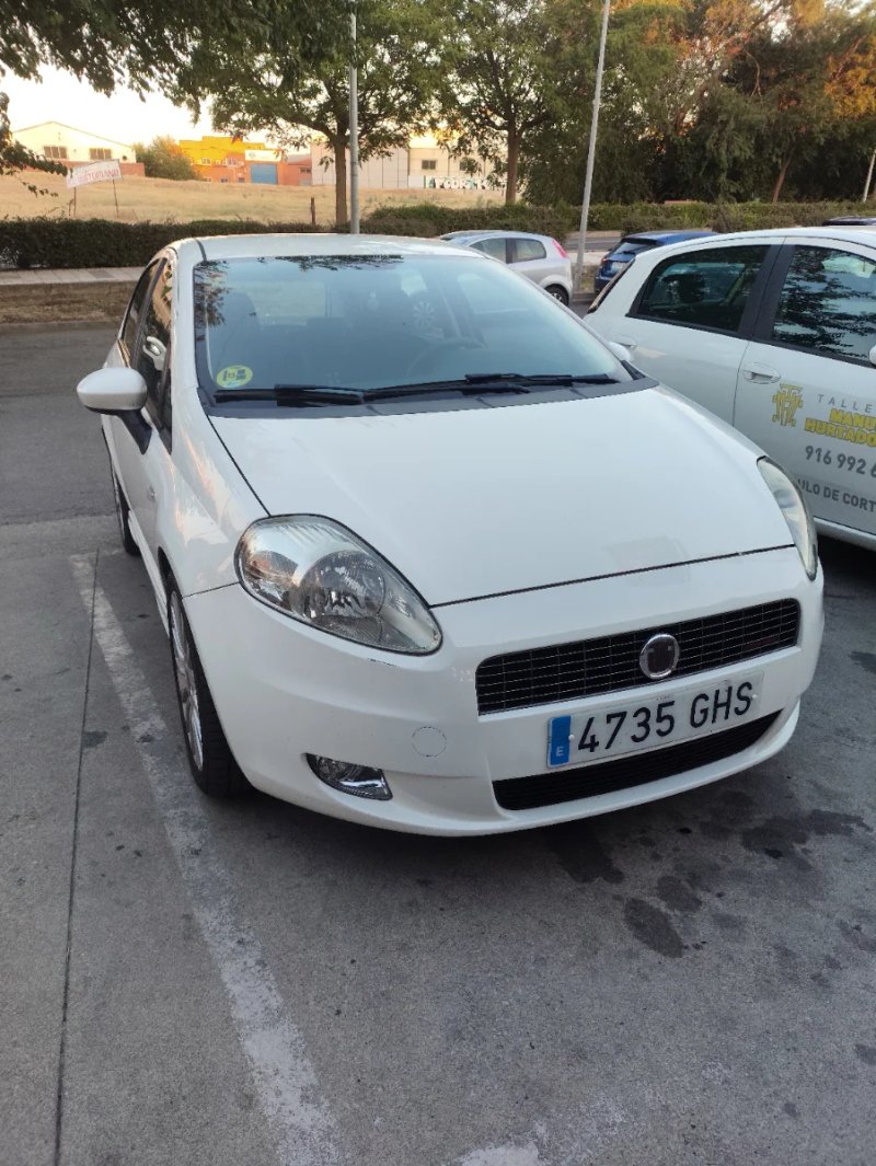 FIAT Punto 2008 - foto 1