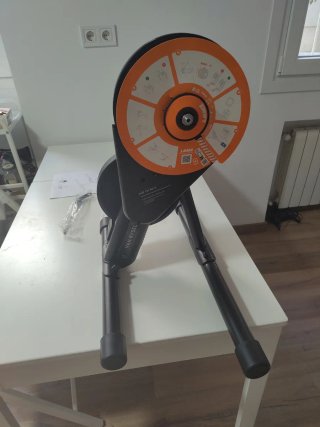 Rodillo Van Rysel D100 Transmisión Directa +Zwift