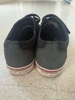 Zapatillas Kustom Triple Velcro T43