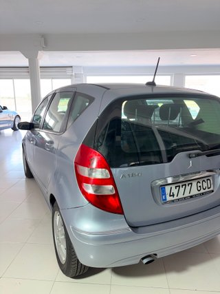Mercedes-Benz Clase A 2008 109cv