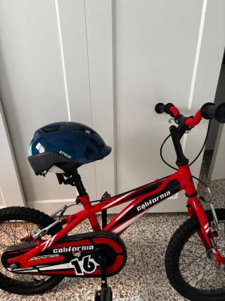 Bicicleta Infantil California 16 + Casco